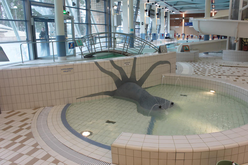 Pienille lapsille tarkoitettu allas Uintikeskus Ulpukassa.
